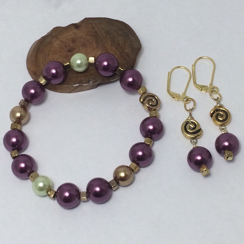 Purple Pearls Stretch Bracelet + Earrings
